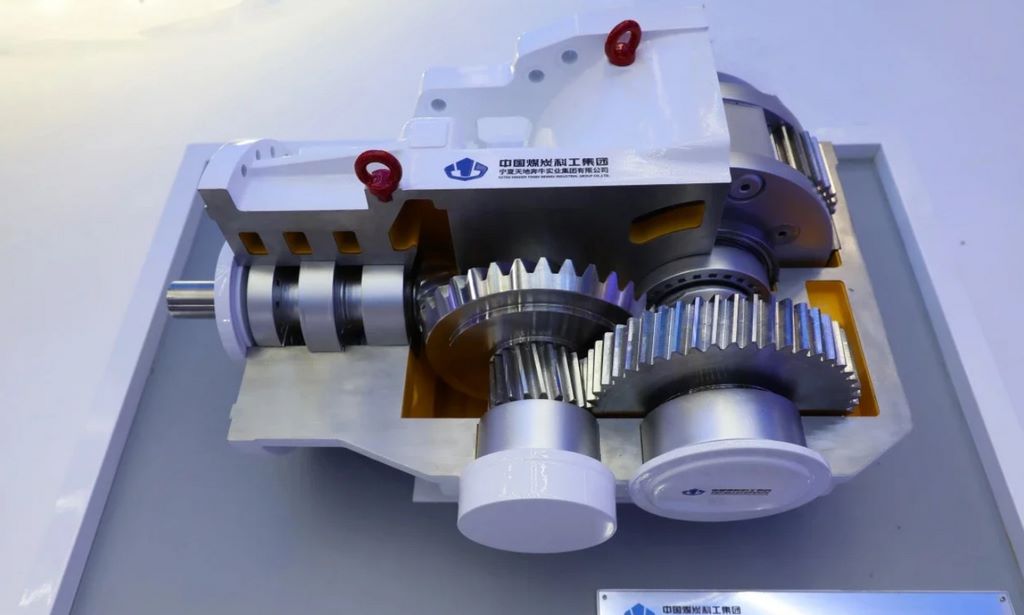 Coal equipment - 1K JPEG.jpg